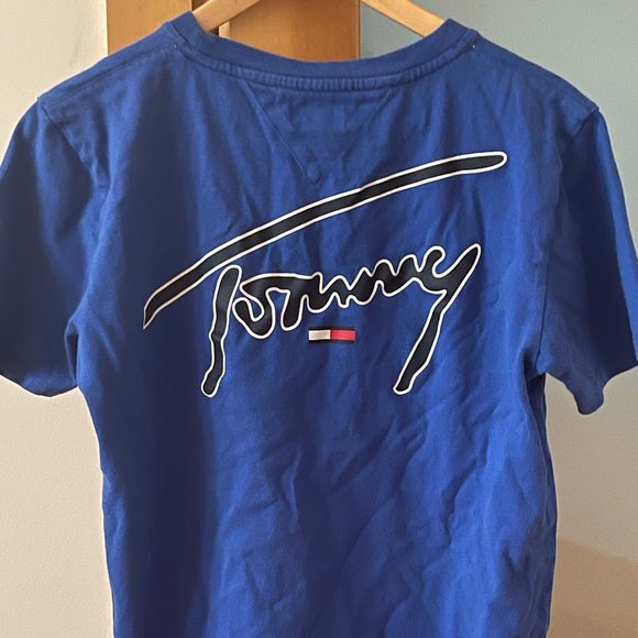 Blue Tommy Hilfiger oversized tee - Picture 2 of 2